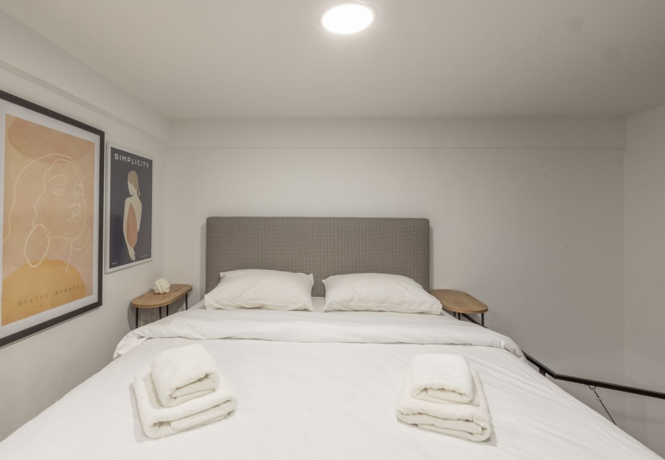 Apartment in Athens - On Air Top Designed Gem