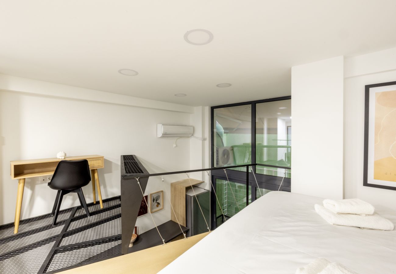 Apartment in Athens - On Air Top Designed Gem