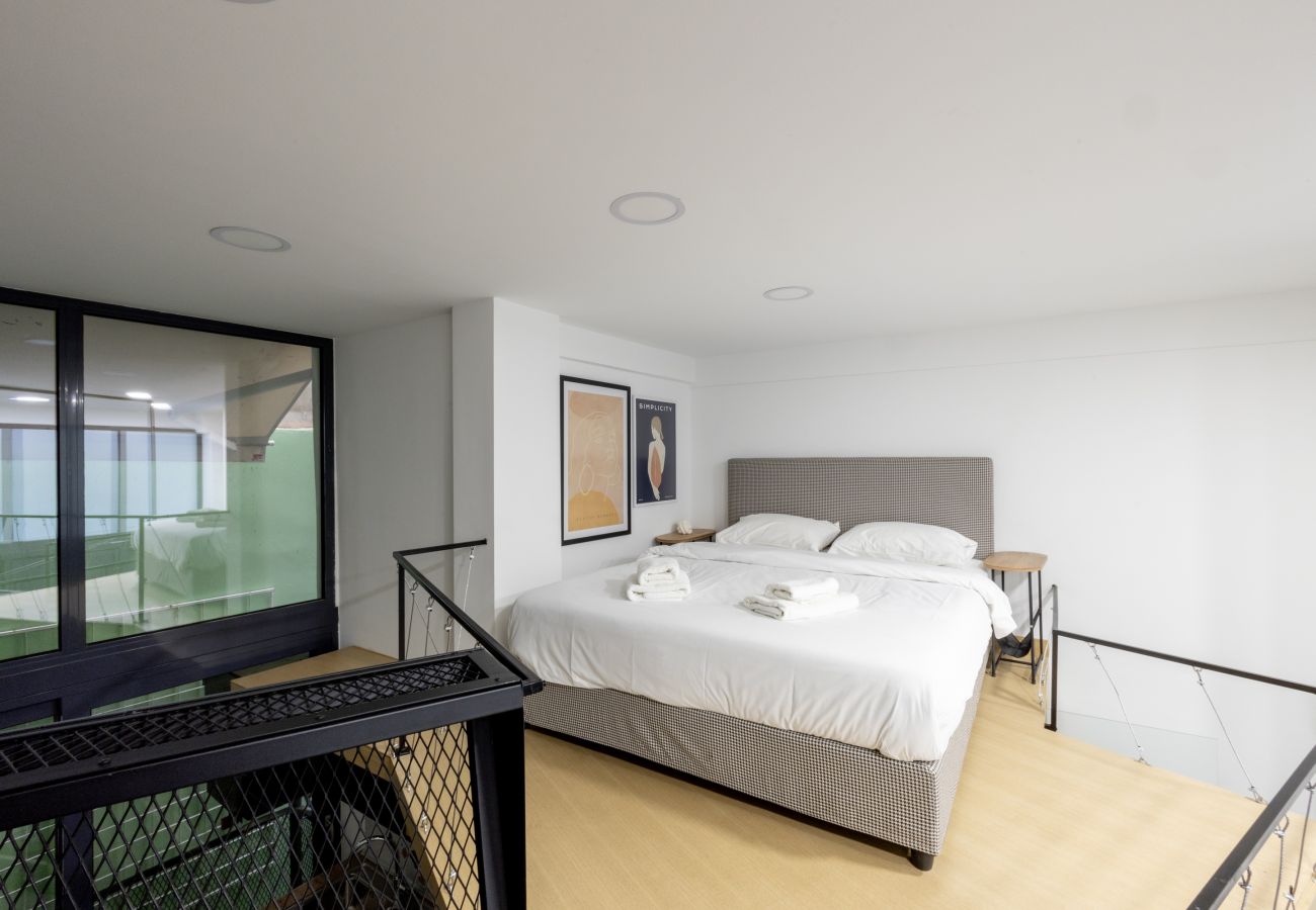 Apartment in Athens - On Air Top Designed Gem