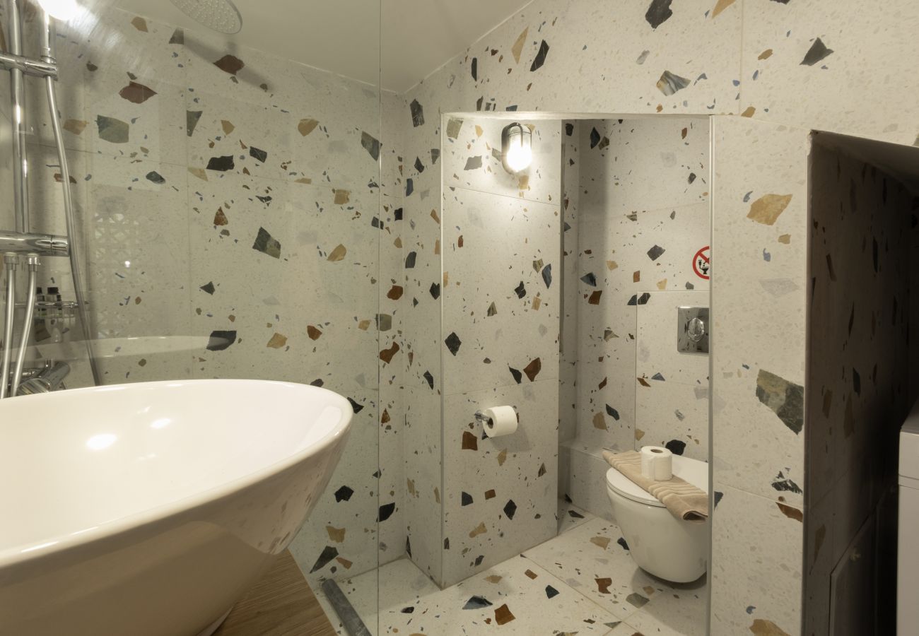 Apartment in Athens - On Air Top Designed Gem