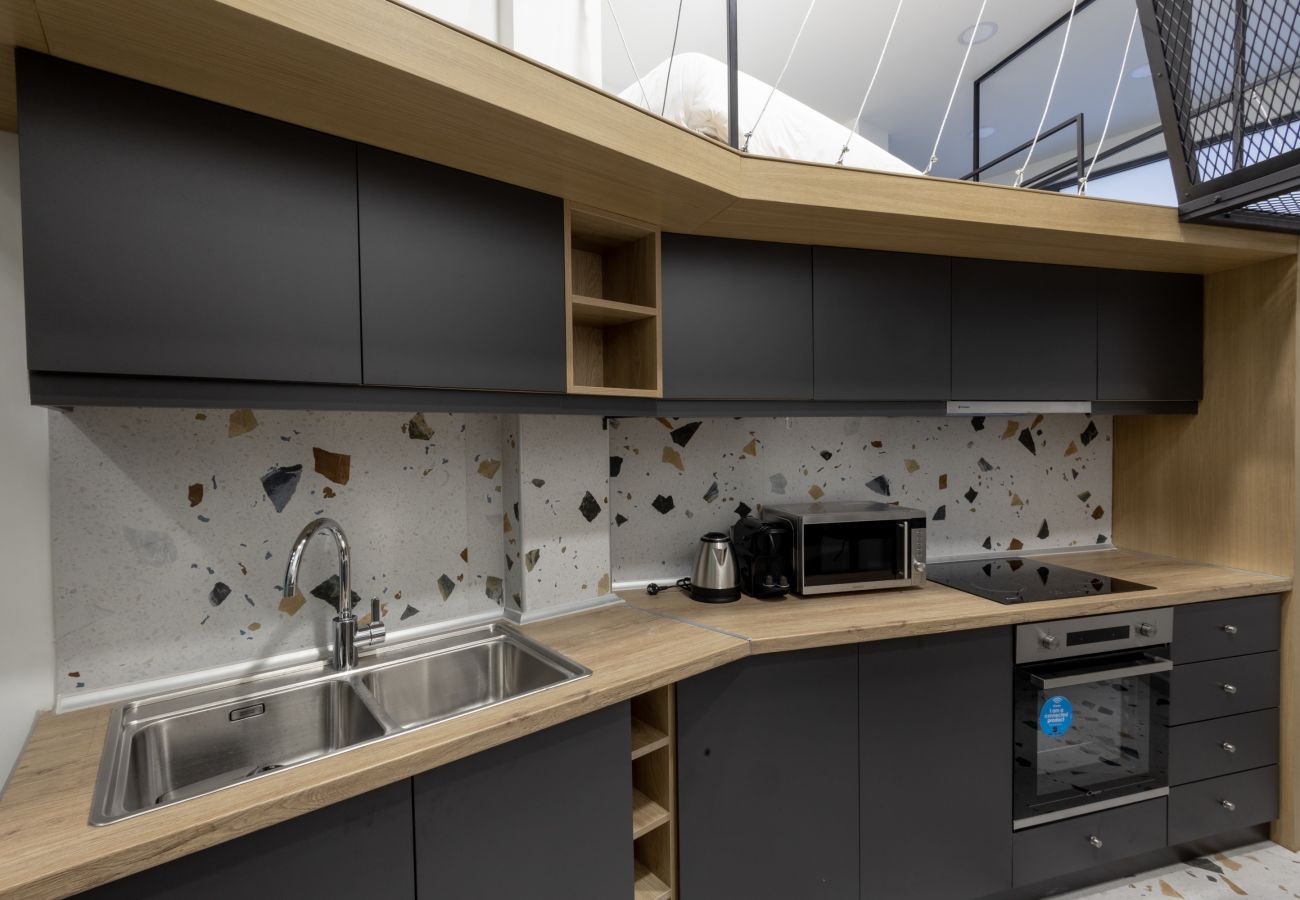 Apartment in Athens - On Air Top Designed Gem