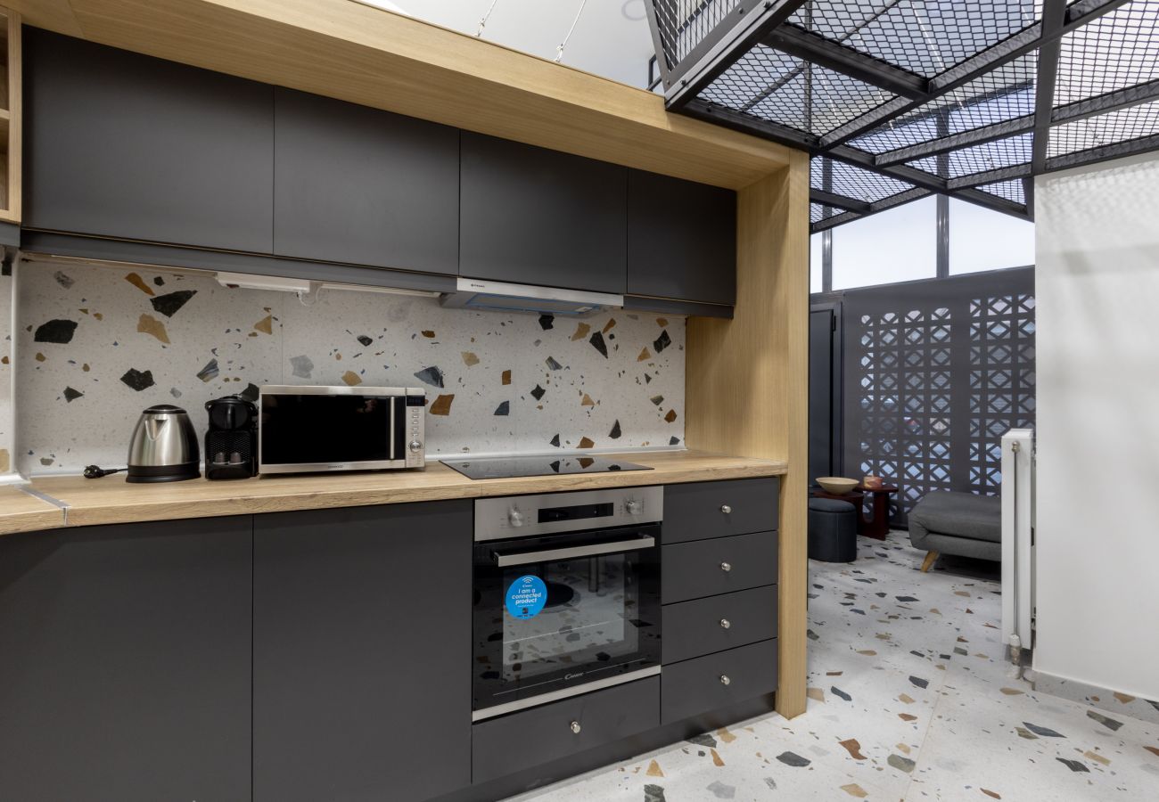Apartment in Athens - On Air Top Designed Gem