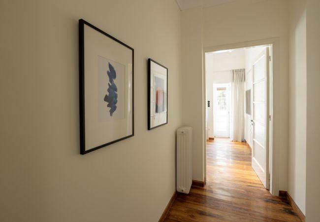 Apartment in Athens - An Outstanding 3 bdrm Apartment in the Heart of Athens