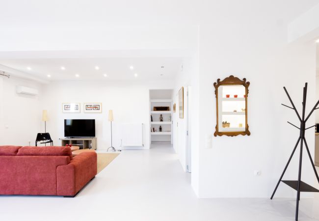 Apartment in Athens - Beautiful 2 bdrm apt in Athens Apartment in Athens - Beautiful 2 bdrm apt in Athens