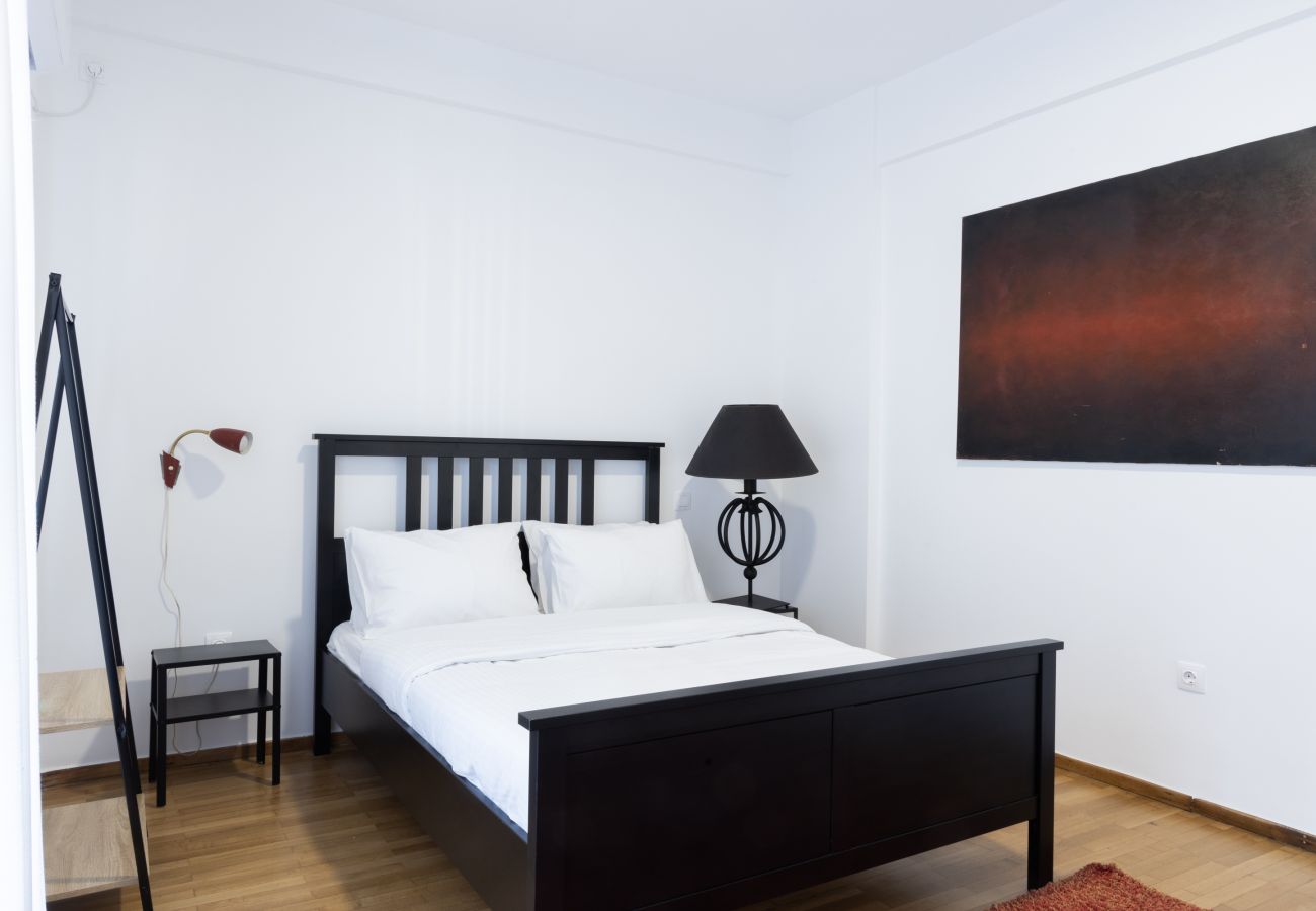 Apartment in Athens - Beautiful 2 bdrm apt in Athens