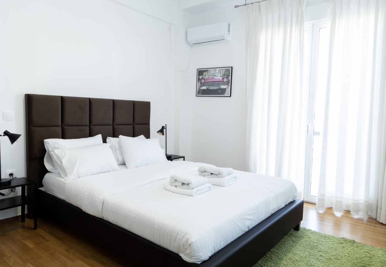 Apartment in Athens - Beautiful 2 bdrm apt in Athens