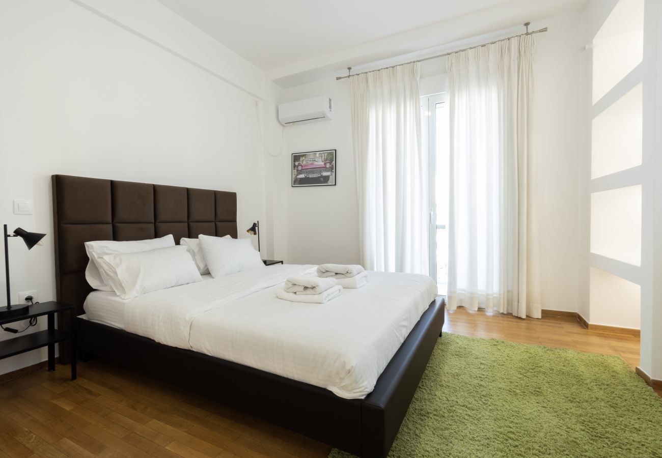 Apartment in Athens - Beautiful 2 bdrm apt in Athens