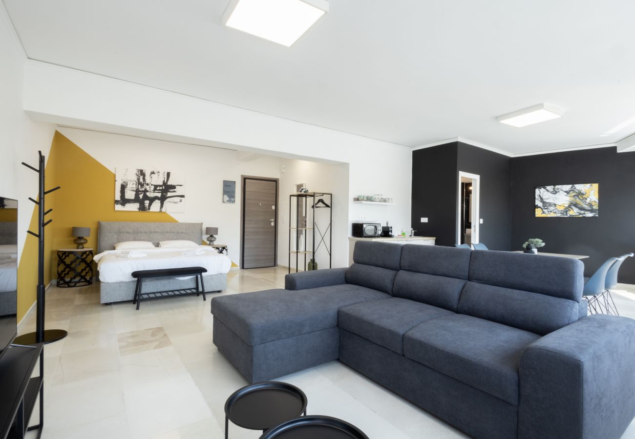 Studio in Athens - Hip And Fun in Athens Apt A