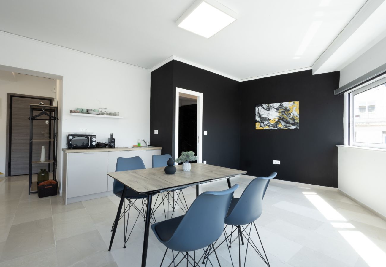 Studio in Athens - Hip And Fun in Athens Apt A