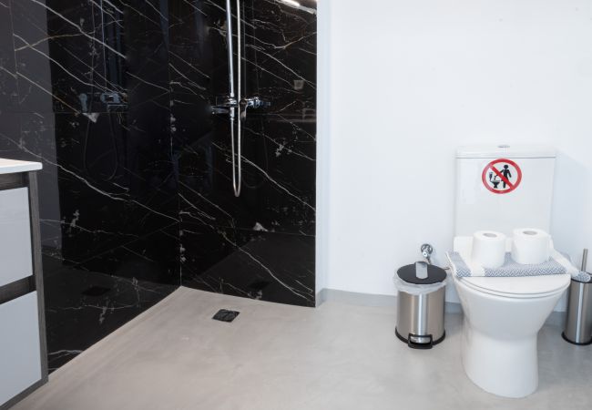 Studio in Athens - Hip And Fun in Athens Apt B Studio in Athens - Hip And Fun in Athens Apt B