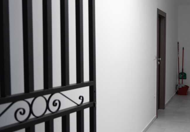 Studio in Athens - Hip And Fun in Athens Apt B Studio in Athens - Hip And Fun in Athens Apt B