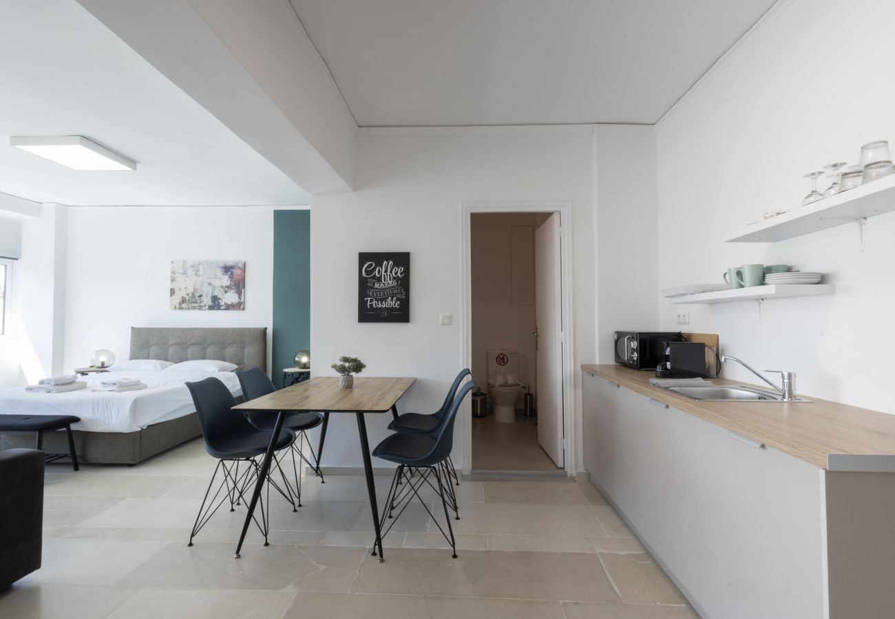 Studio in Athens - Hip And Fun in Athens Apt B