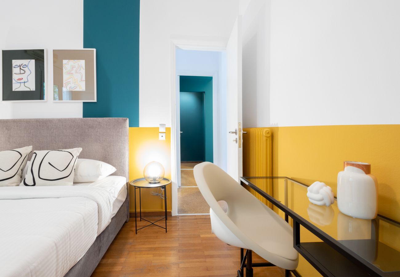 Apartment in Athens - Spacious High-Ceiling 2-Bedroom by Acropolis Museum