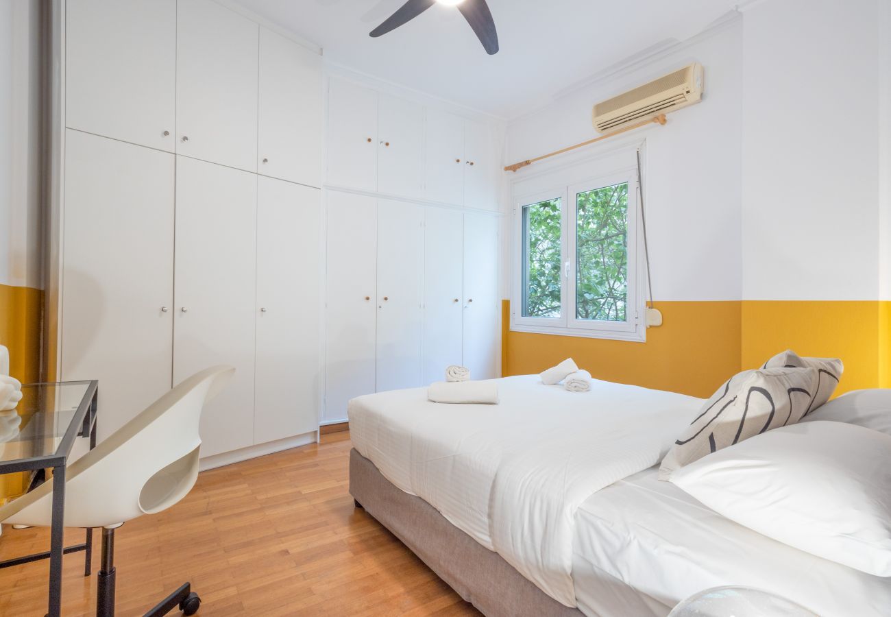 Apartment in Athens - Spacious High-Ceiling 2-Bedroom by Acropolis Museum