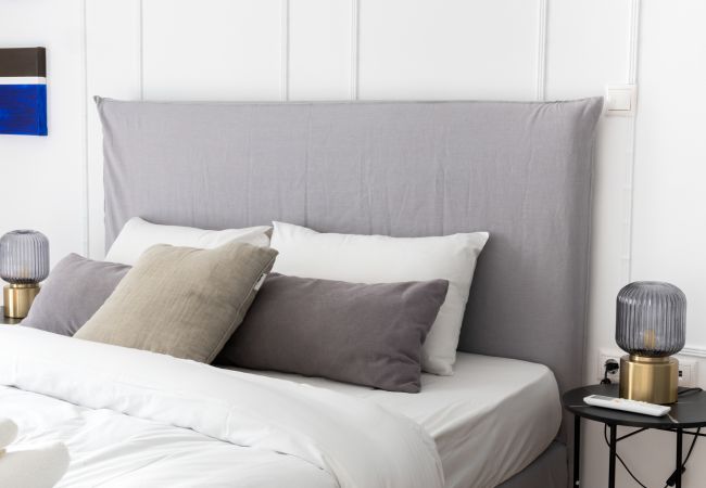 Apartment in Glyfada - Charming Seaside Apartment | Elegant 2BR in Glyfada Apartment in Glyfada - Charming Seaside Apartment | Elegant 2BR in Glyfada