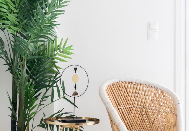 Apartment in Glyfada - Charming Seaside Apartment | Elegant 2BR in Glyfada Apartment in Glyfada - Charming Seaside Apartment | Elegant 2BR in Glyfada