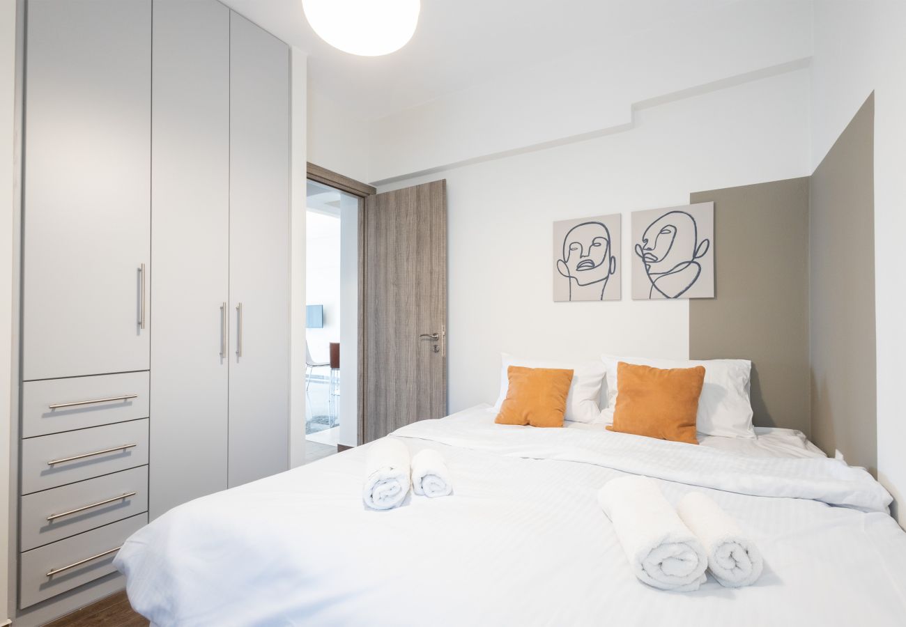 Apartment in Voula - Luxury Beachfront 2-Bedroom Stay in Voula