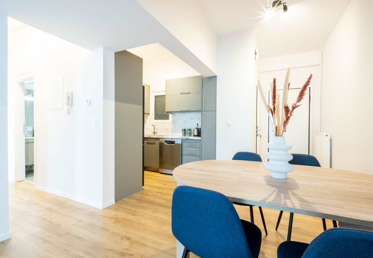 Apartment in Athens - Urban Comfort 2 bdrm next to Metro