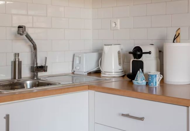 Apartment in Athens - Athenian Entertainment & Relaxation Hub Apartment in Athens - Athenian Entertainment & Relaxation Hub