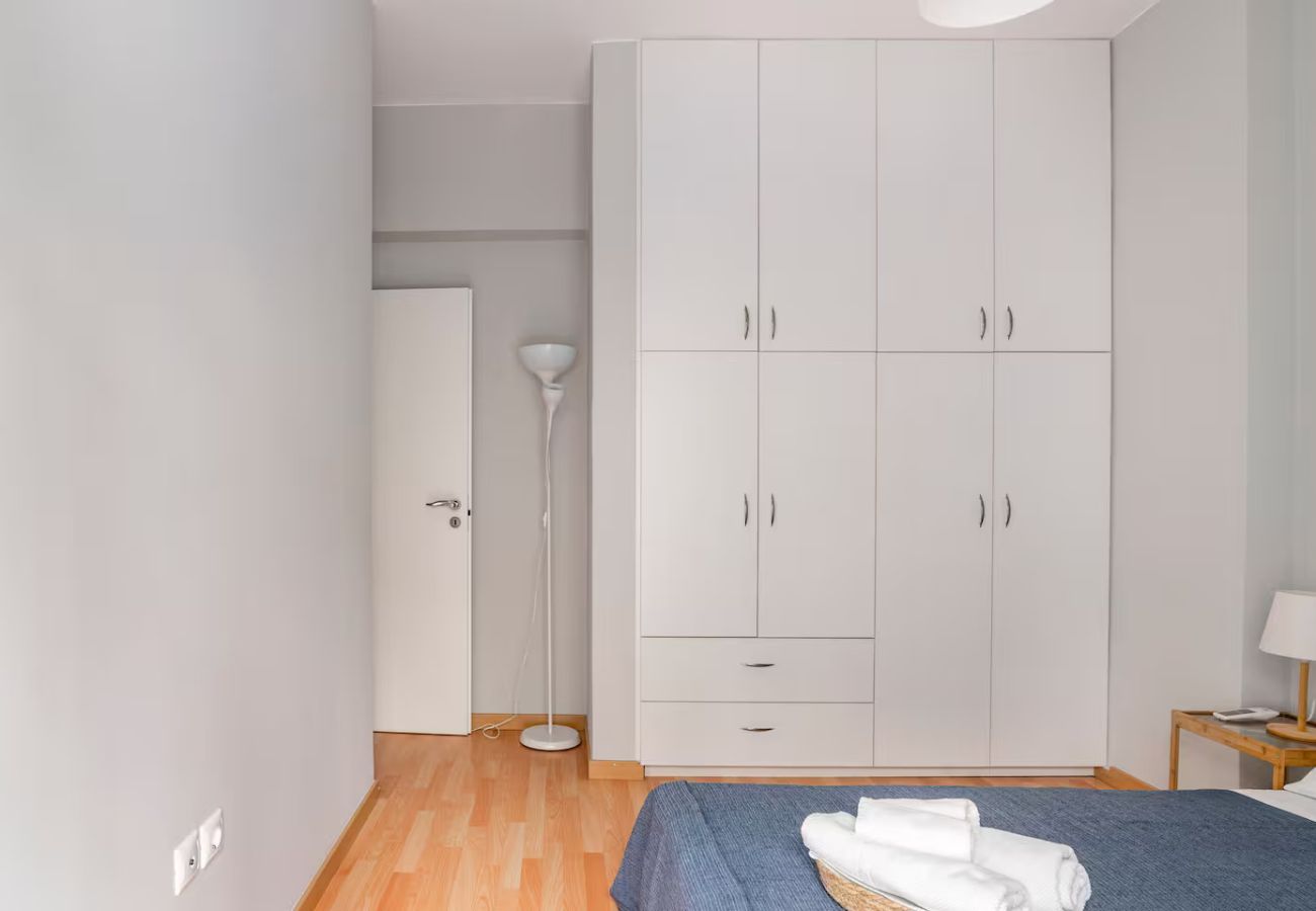Apartment in Athens - Athenian Entertainment & Relaxation Hub