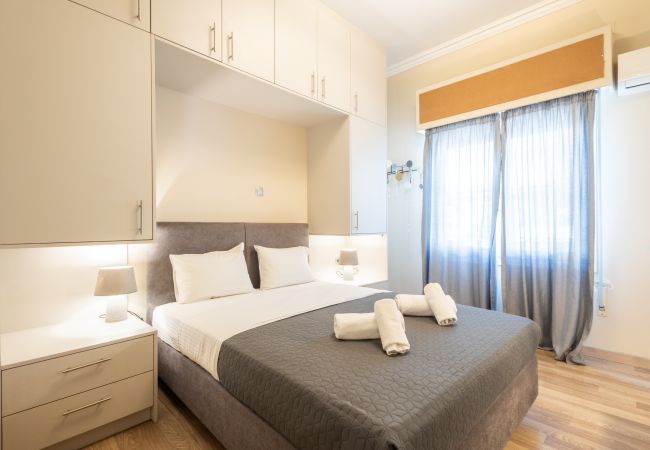 Apartment in Piraeus - Kastella Waves: Chic 2-Bedroom Getaway Apartment in Piraeus - Kastella Waves: Chic 2-Bedroom Getaway