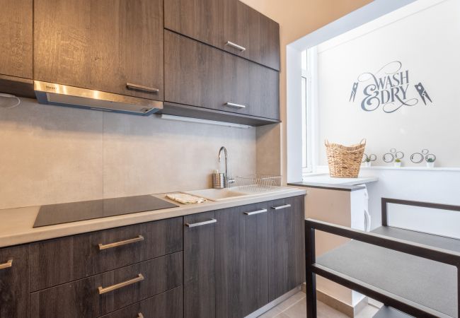 Apartment in Piraeus - Kastella Waves: Chic 2-Bedroom Getaway Apartment in Piraeus - Kastella Waves: Chic 2-Bedroom Getaway