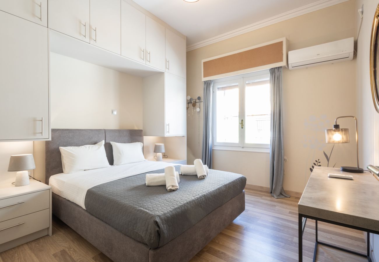 Apartment in Piraeus - 2-Bedroom Retreat Just Steps from the Sea