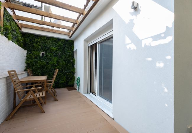 House in Agia Paraskevi - The Secret Garden Stay House in Agia Paraskevi - The Secret Garden Stay