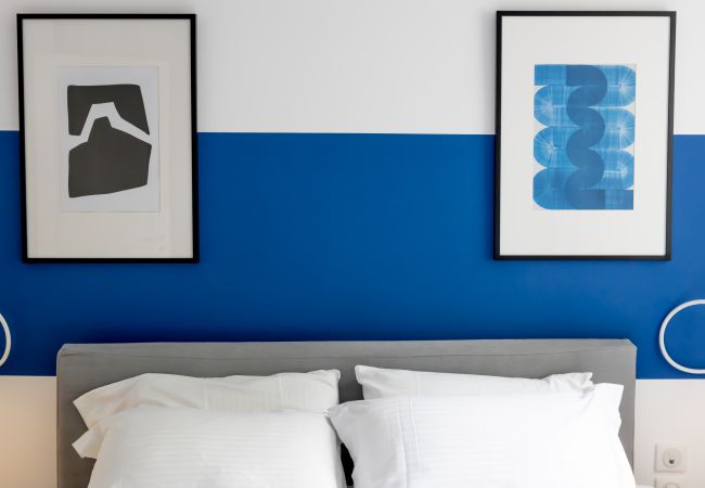Apartment in Athens - Massive 2-Apartment Combo | Unbeatable Acropolis Views | Sleeps 9 Apartment in Athens - Massive 2-Apartment Combo | Unbeatable Acropolis Views | Sleeps 9