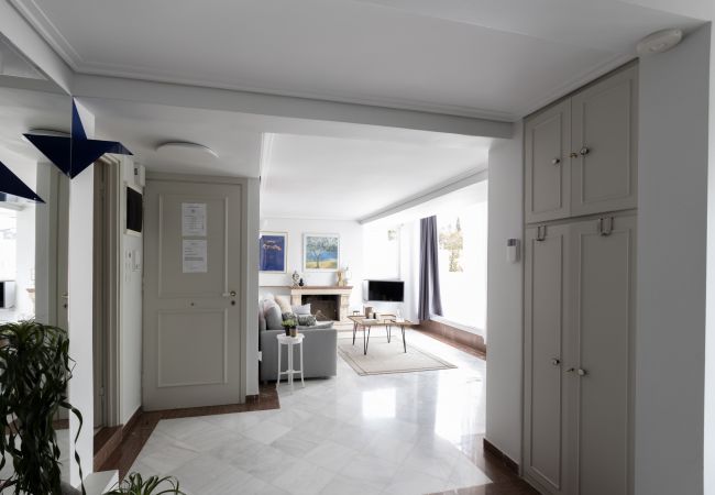 Apartment in Athens - Massive 2-Apartment Combo | Unbeatable Acropolis Views | Sleeps 9 Apartment in Athens - Massive 2-Apartment Combo | Unbeatable Acropolis Views | Sleeps 9