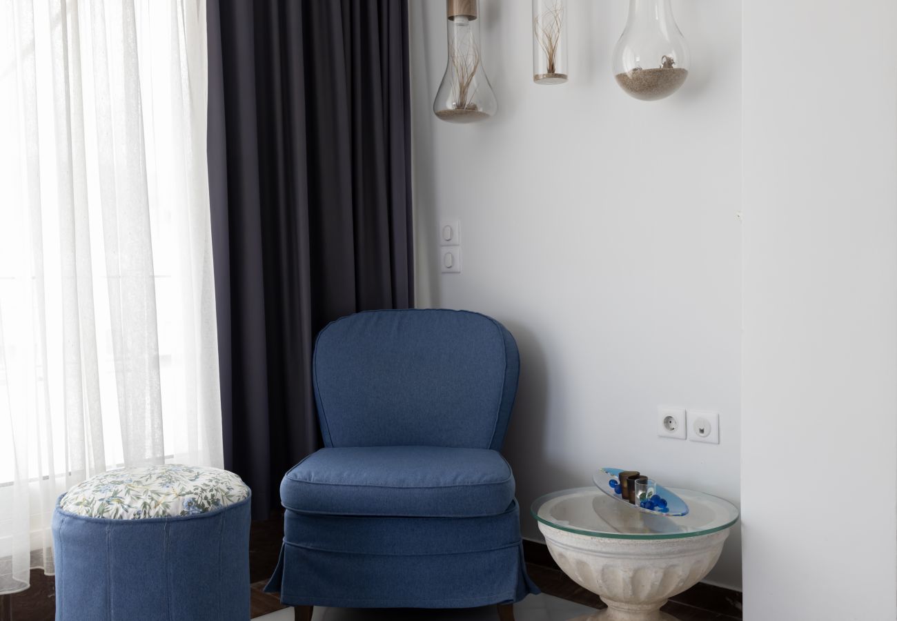 Apartment in Athens - Massive 2-Apartment Combo | Unbeatable Acropolis Views | Sleeps 9