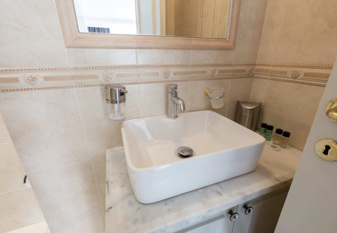Apartment in Athens - Massive 2-Apartment Combo | Unbeatable Acropolis Views | Sleeps 9