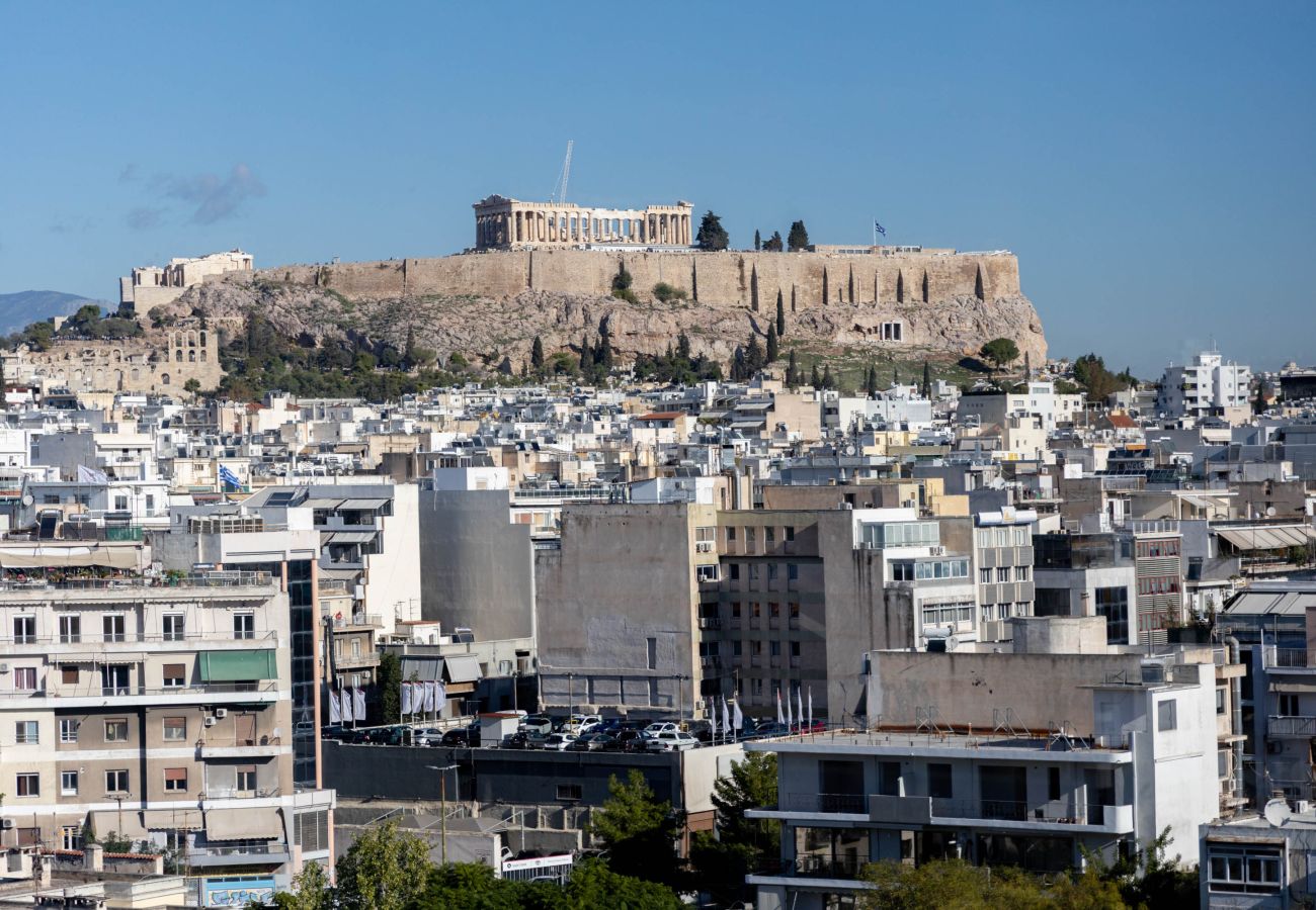 Apartment in Athens - Acropolis Sky Retreat | Jacuzzi & 3BR Maisonette